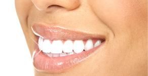 Clínica Dental Pablo Navarro sonrisa de mujer